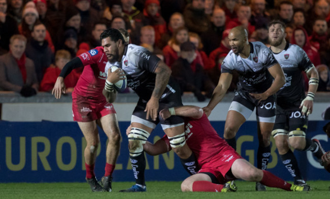 Scott Williams and Samson Lee with Romain Taofifenua