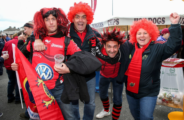 Kevin and Susie Murphy with Toulon fans ahead of the game