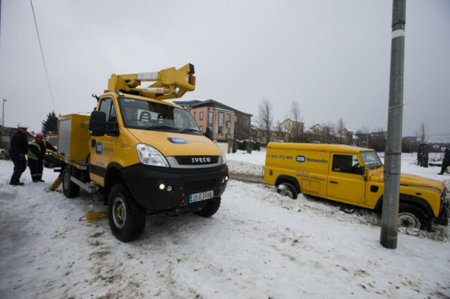ESB CREWS 758A5087_90538817