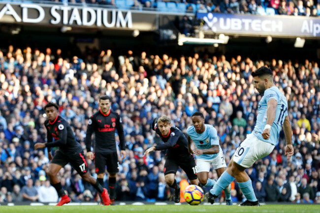 Manchester City v Arsenal - Premier League - Etihad Stadium