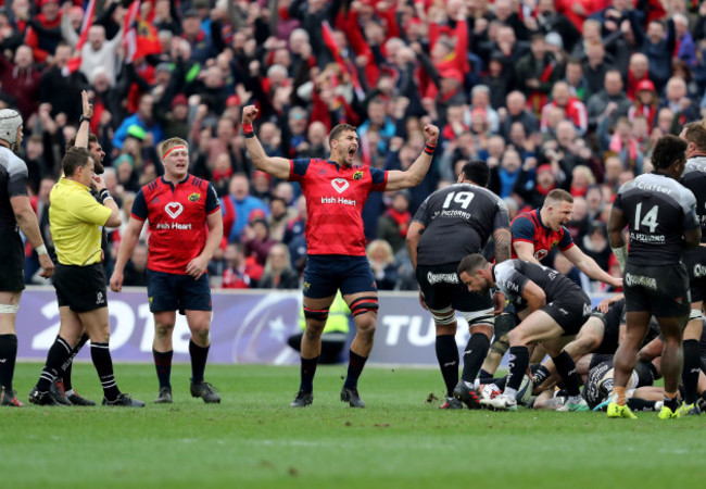 Gerbrandt Grobler celebrates as Referee Nigel Owens blows the final whistle