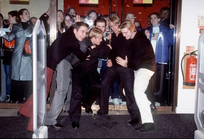 WESTLIFE OPEN THE NEW VIRGIN MEGASTORE AT PICCADILLY CIRCUS IN LONDON