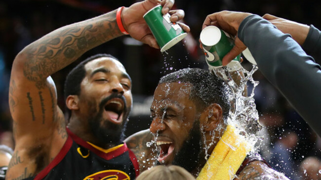 lebron-cropped_1vck0umz4w5m51570np3echsst