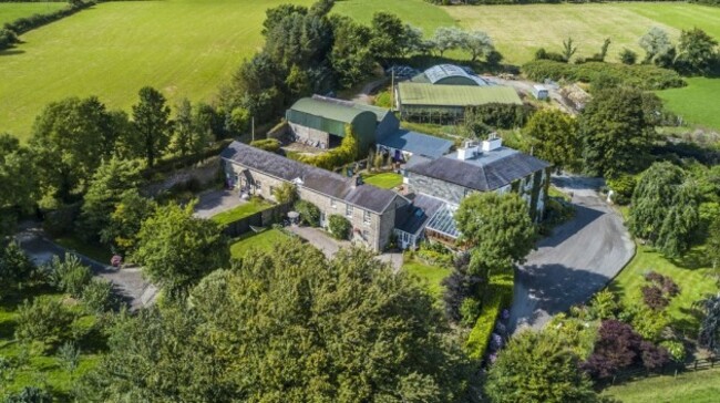 00504d5f181fbd303e9d75433612efd2