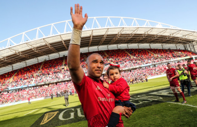 Simon Zebo with his daughter Sofia after the game