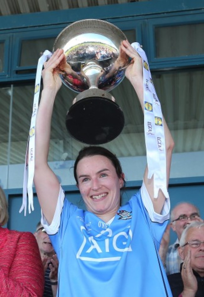 Sinead Aherne lifts the cup