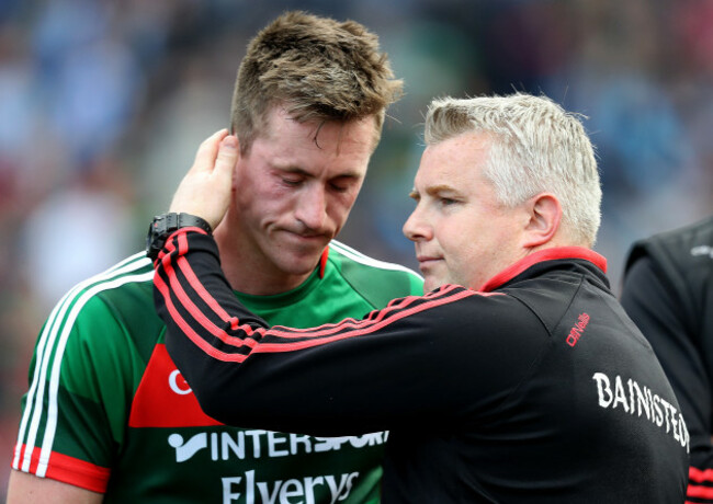 Stephen Rochford and Cillian O&rsquo;Connor dejected after the game