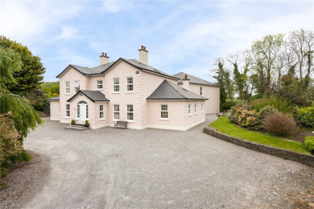 This Wexford B&B Is Up For Sale With 13 Bedrooms And Its Own Stables