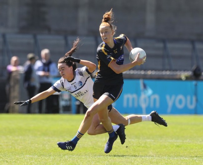 Sinead Greene tackles Aisling Moloney