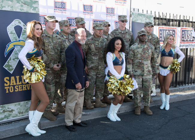 Thanksgiving Dinner for the Troops at LAX