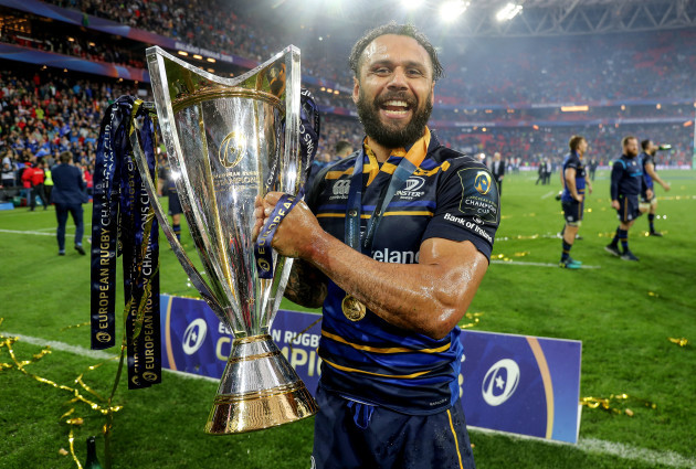 Isa Nacewa celebrates with the European Rugby Champions Cup trophy