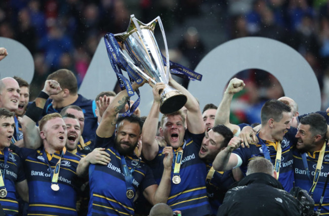 Isa Nacewa and Jordi Murphy lift the European Rugby Champions Cup trophy