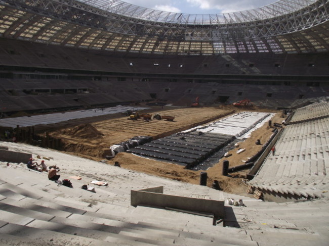 Formation level of the pitch at Luzhniki Stadium with drains and SISAir