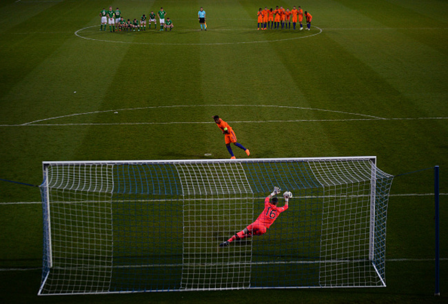 Netherlands v Ireland - UEFA European Under-17 Championship: Quarter Final