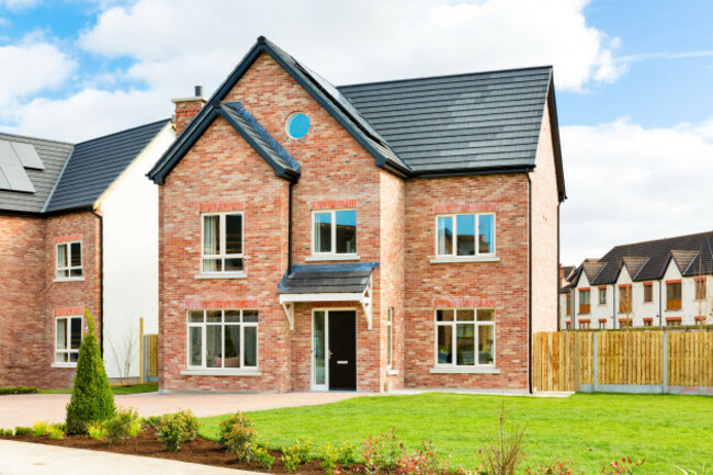 a76d97cc123b6d9cfc3ab8caa28841b9