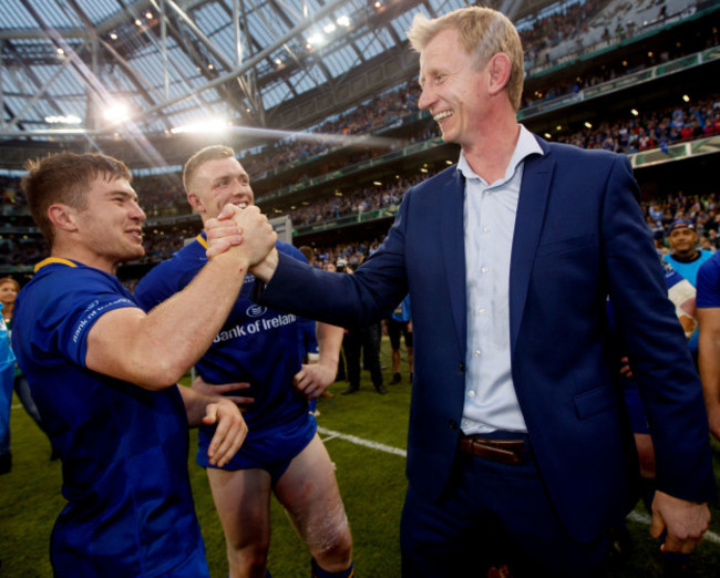 Luke McGrath and head coach Leo Cullen celebrates