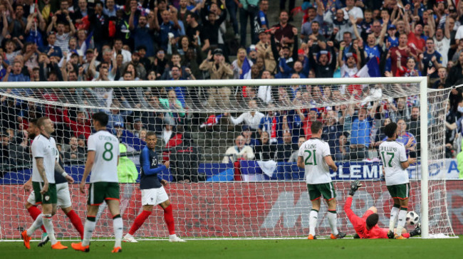 Colin Doyle cannot stop a shot from Nabil Fekir