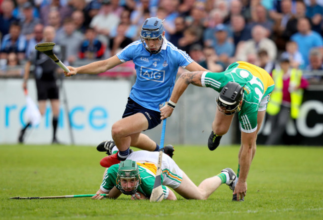 Eoghan O'Donnell with Shane Dooley and Damien Egan