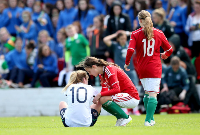 Hanna Nemeth consoles Saoirse Noonan