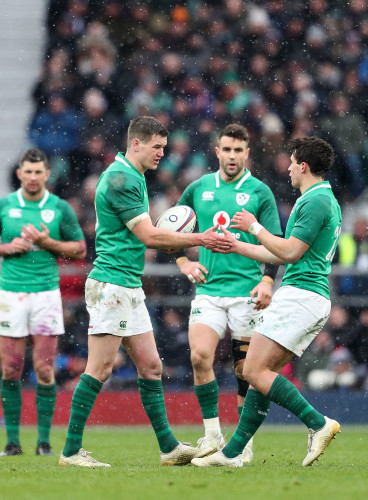Jonathan Sexton is replaced by Joey Carbery