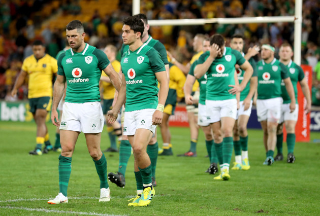 Rob Kearney and Joey Carbery dejected after the game