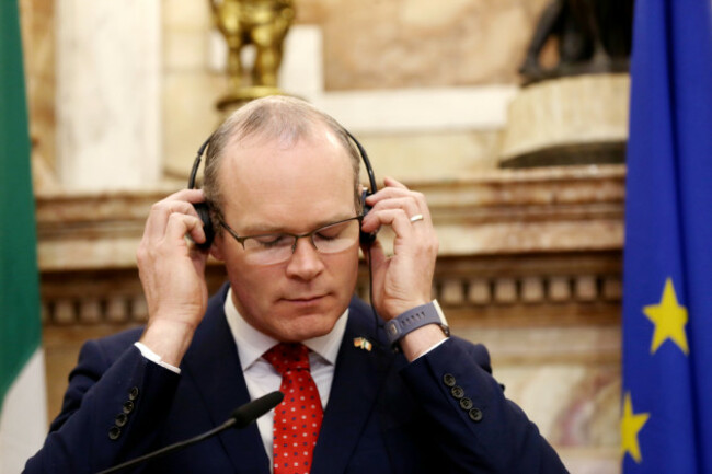 SIMON COVENEY 447_90542206