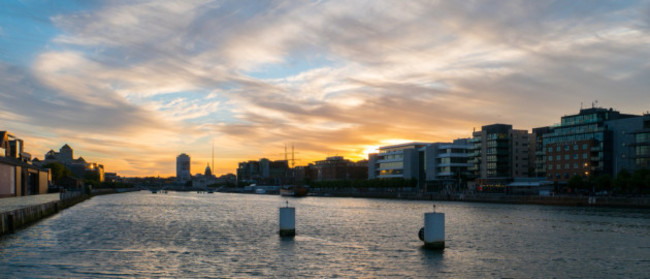 shutterstock_1065902996