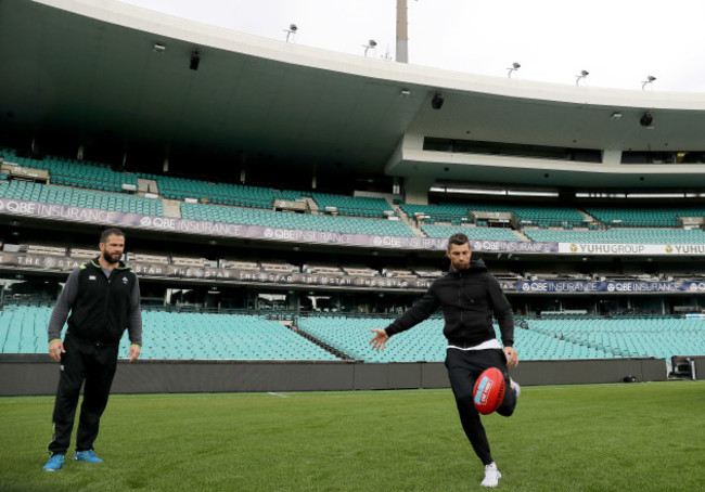 Andy Farrell and Rob Kearney during there visit to the Sydney Swans