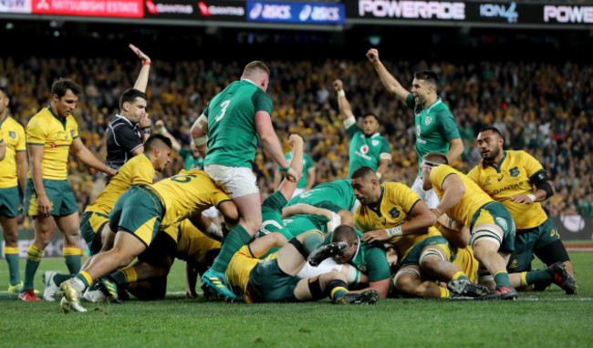 CJ Stander scores a try