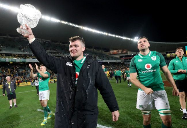 Peter O'Mahony and Tadhg Beirne celebrate with the Lansdowne Cup after the game