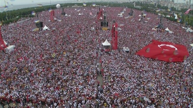 CHP Candidate Holds Final Election Rally In Istanbul
