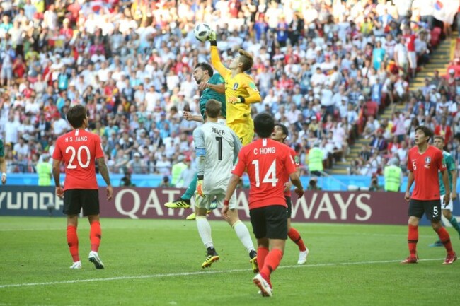 Kazan, 27.06.2018, firo, Soccer, International, National Team, World Cup 2018 in Russia, Russia, World Cup 2018 in Russia, World Cup 2018 Russia, Russia, M43, South Korea - Germany,