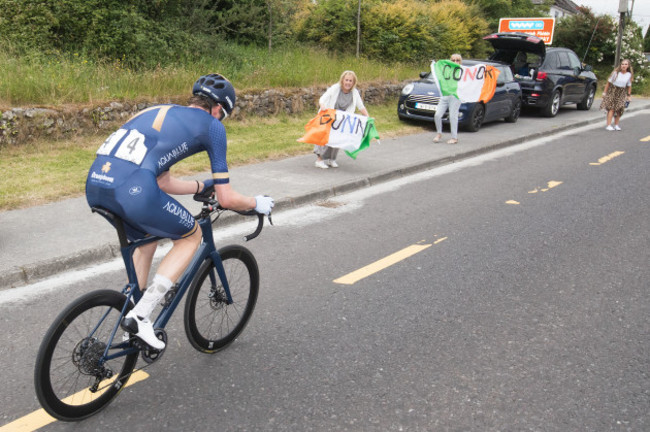 Conor Dunne is cheered on by family members