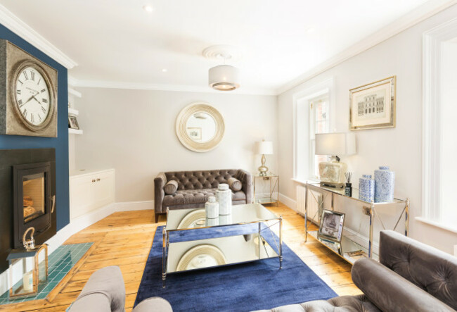 1e870980b45fdbc9dcfb7da6016b2f43