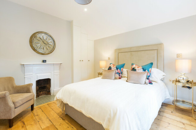 dcb422a3399c88d49f8dac2386b09b49