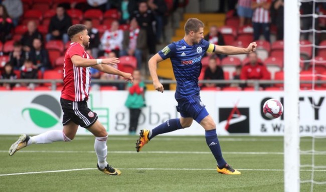 Ulazimir Khvashchynski scores the opening goal