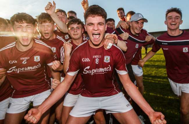 Paul Kelly celebrates