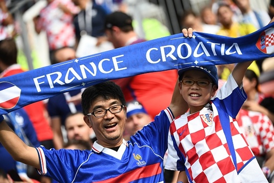 FBL-WC-2018-MATCH64-FRA-CRO-FANS