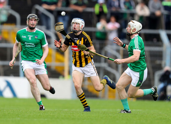 Declan Hannon and Cian Lynch with Tj Reid