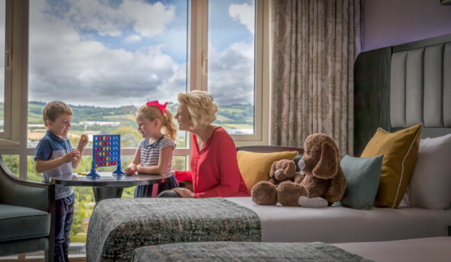 Bedroom 202 Family-1