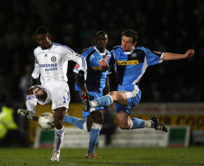 Wycombe Wanderers Stephen O'Halloran (R)