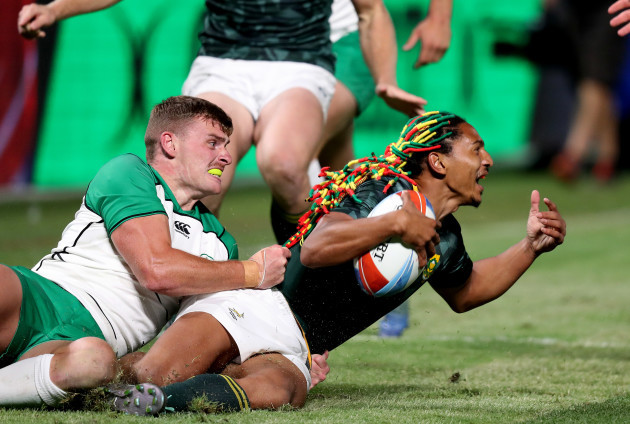 South Africa's Justin Geduid and Ireland John O'Donnell