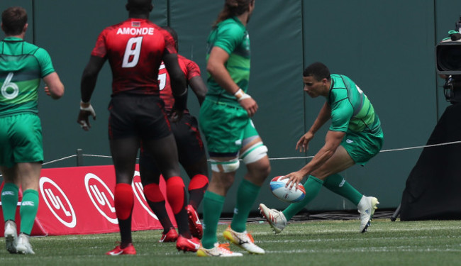 reland's Jordan Conroy scores his first try