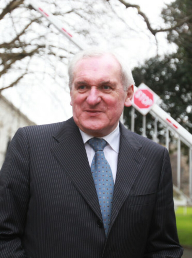 0027 Bertie Ahern_90507797