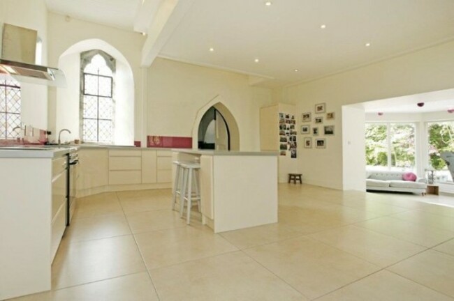 MzFhM2IwY2M3Mzk2NDE1NTk1MTJkOGZhNGMyMWU5NTMQFPJp19xPyIjoj_gVHnZ2aHR0cDovL3MzLWV1LXdlc3QtMS5hbWF6b25hd3MuY29tL21lZGlhbWFzdGVyLXMzZXUvYS81L2E1YTFmYmIzYTdlZjFkMGExMWYwNWMyZjY5ZDdjNjI0LmpwZ3x8fDcwMGx8fHx8fHx8