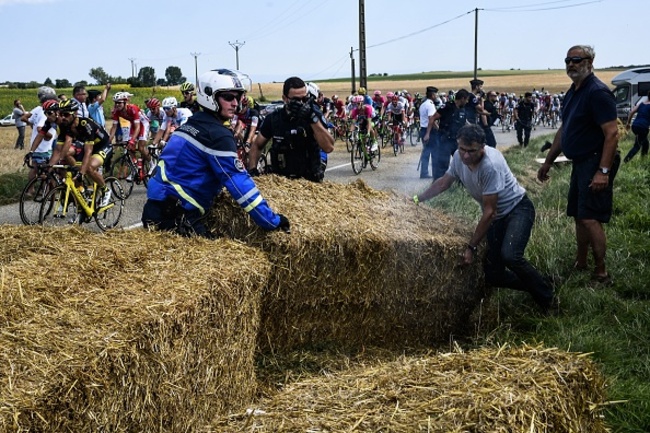 CYCLING-FRA-TDF2018-PROTEST