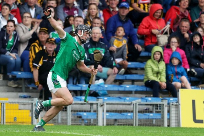 Darragh O&rsquo;Donovan celebrates scoring a sideline cut