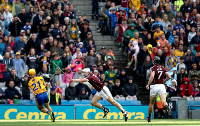 Jason McCarthy scores the equalising point to force a replay