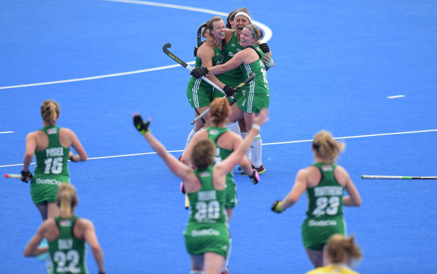 Ireland players celebrate at full time
