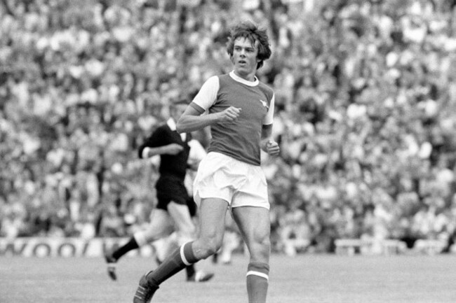 Soccer - League Division One - Arsenal v Stoke - Highbury